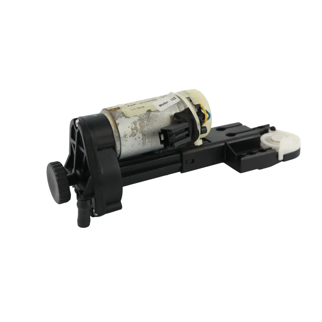 Mercedes A207 Silniczek Wiatrołapu Siłownik Deflektora Wiatru A2078600141 - SKU A2079700272-1 - Numer Części A2079700272