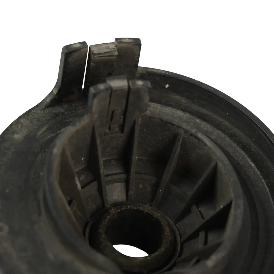 Federteller Aufhängung Federe Insatz Abdeck Kappe für Mercedes C219 mit Teilenummer A2113250484 Mercedes C219 Federteller Aufhängung Federe Insatz Abdeck Kappe - SKU A2113250484 - Teilenummer A2113250484