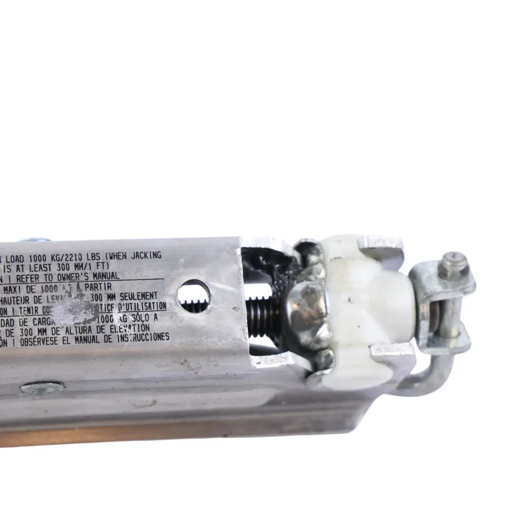 Coche Elevación Jack Herramienta Emergencia para Mercedes W204 W212 W221 con número de pieza A2115830415 Mercedes W204 W212 W221 Coche Elevación Jack Herramienta Emergencia - SKU A2115830415-1 - Número de pieza A2115830415