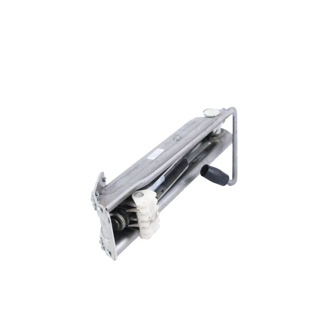 Lifting Jack Tool Emergency Wheel to Mercedes W204 W212 W221 Car with Part number A2115830415 Mercedes W204 W212 W221 Car Lifting Jack Tool Emergency Wheel - SKU A2115830415-1 - Part number A2115830415