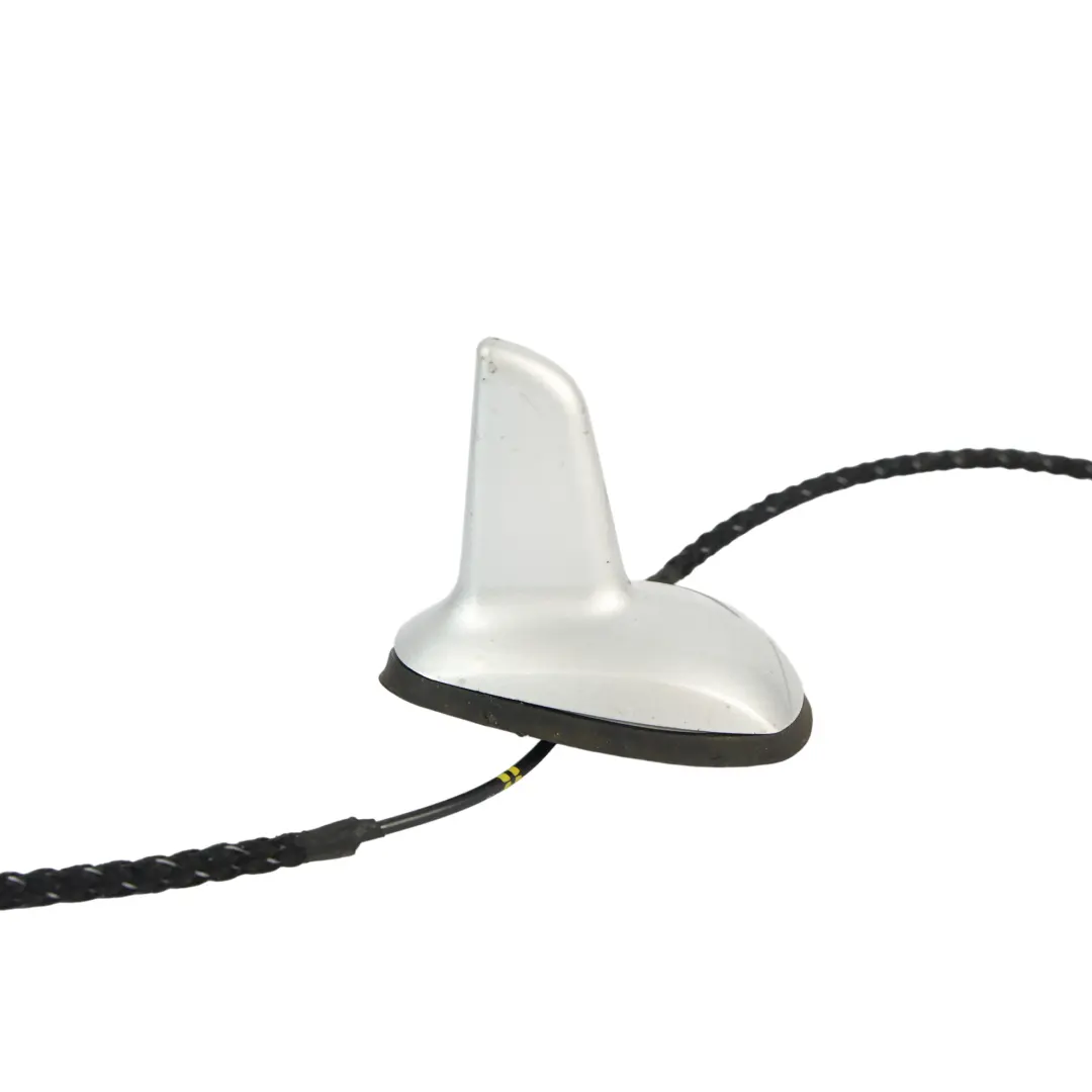 Antena Dachowa Iridium Silver 775 do Mercedes W211 CLS C219 o numerze A2118207975 Mercedes W211 CLS C219 Antena Dachowa Iridium Silver 775 - SKU A2118207975-IRS - Numer Części A2118207975