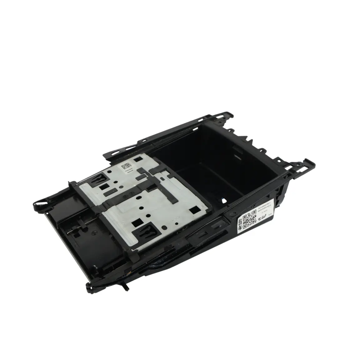 E220 Consolle Centrale Portacenere Coperchio per Mercedes W212 con numero di parte A2126809750 Mercedes W212 E220 Consolle Centrale Portacenere Coperchio - SKU A2126809750-1 - Numero di parte A2126809750