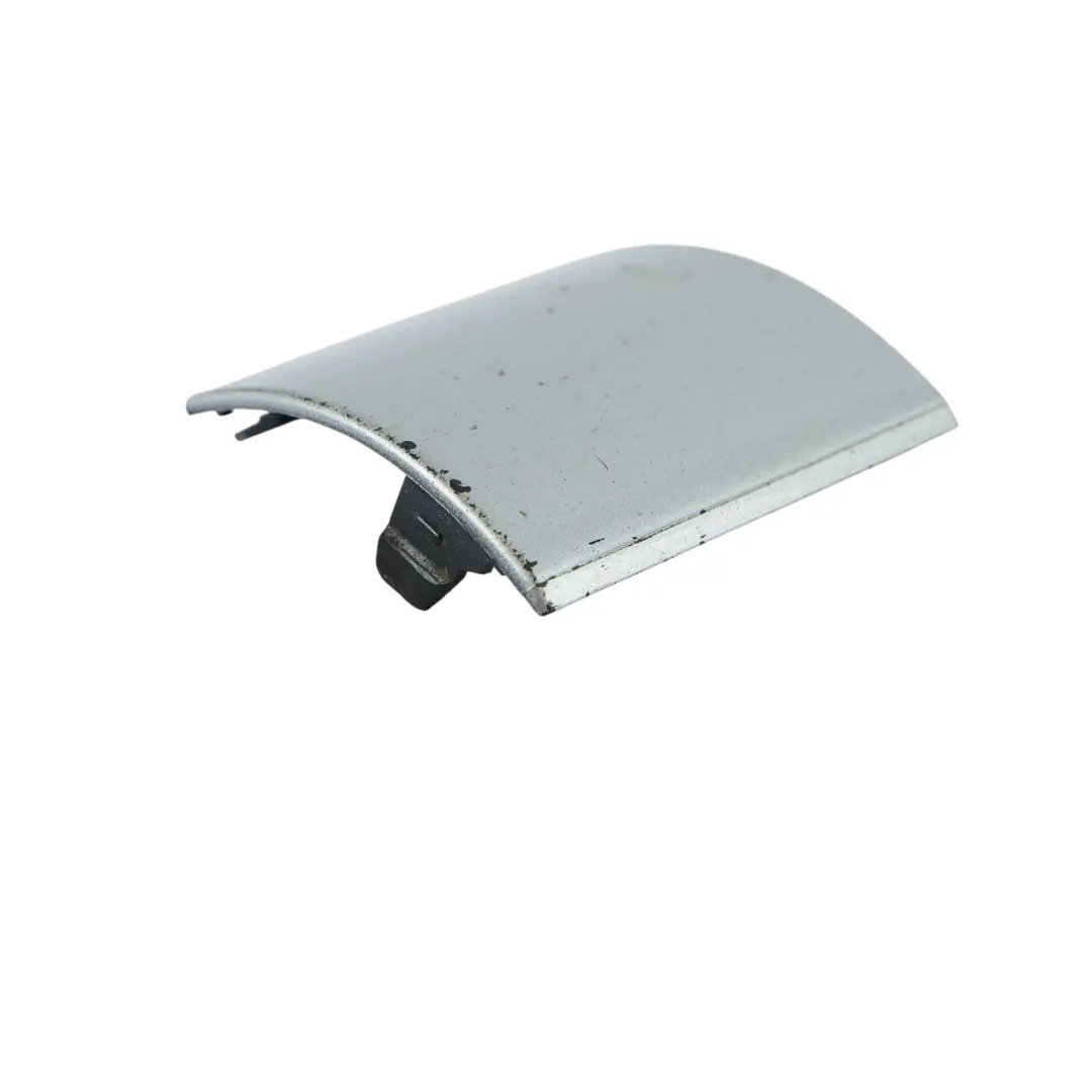 Copertura Soglia Posteriore Sinistro Argento Iridio 775 per Mercedes W212 con numero di parte A2126981730 Mercedes W212 Copertura Soglia Posteriore Sinistro Argento Iridio 775 - SKU A2126981730-IRS - Numero di parte A2126981730