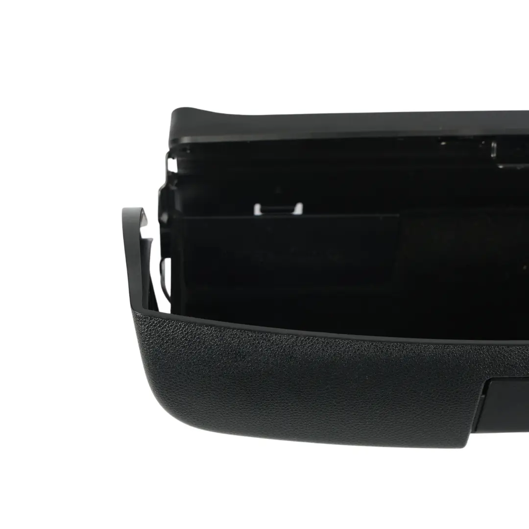 Compartimiento almacenamiento asiento delantero derecho para Mercedes W212 con número de pieza A2128100404 Mercedes W212 Compartimiento almacenamiento asiento delantero derecho - SKU A2128100404 - Número de pieza A2128100404