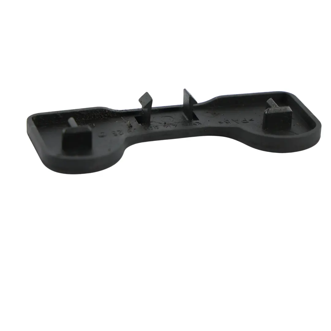 Osłona Zawiasu Maski Lewa Prawa do Mercedes A207 C207 W212 S212 o numerze A2128890925 Mercedes A207 C207 W212 S212 Osłona Zawiasu Maski Lewa Prawa - SKU A2128890925 - Numer Części A2128890925