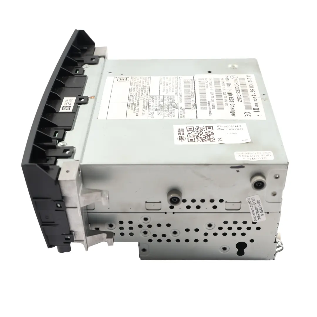 W218 Autoradio Lettore CD Navigatore per Mercedes A207 W212 con numero di parte A2129005614 Mercedes A207 W212 W218 Autoradio Lettore CD Navigatore - SKU A2129005614-2 - Numero di parte A2129005614