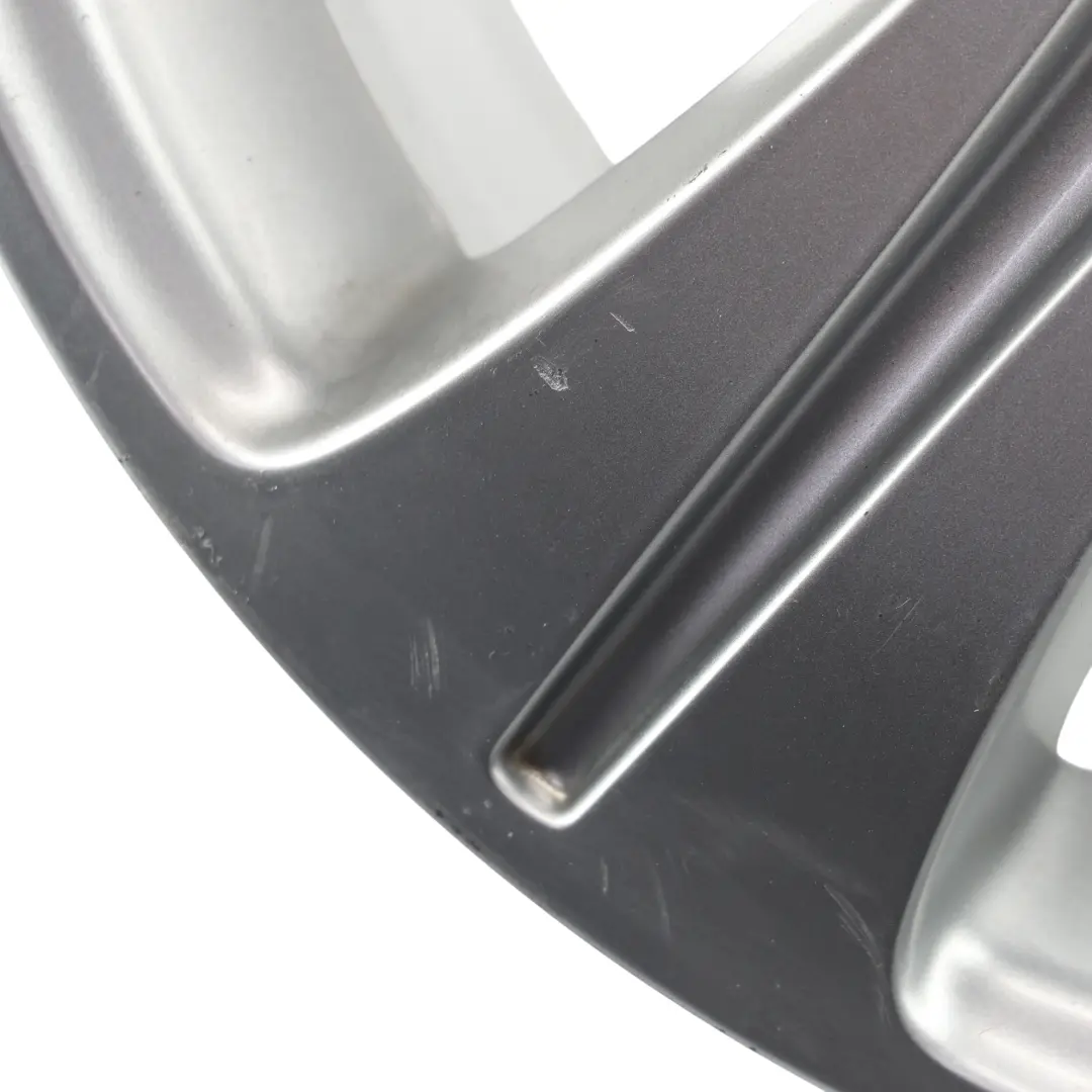 Jante en alliage à 5 branches 17" 7,5J ET:40 pour Mercedes W213 à propos du numéro de pièce A2134011200 Mercedes W213 Jante en alliage à 5 branches 17" 7,5J ET:40 - SKU A2134011200-1 - Numéro de pièce A2134011200