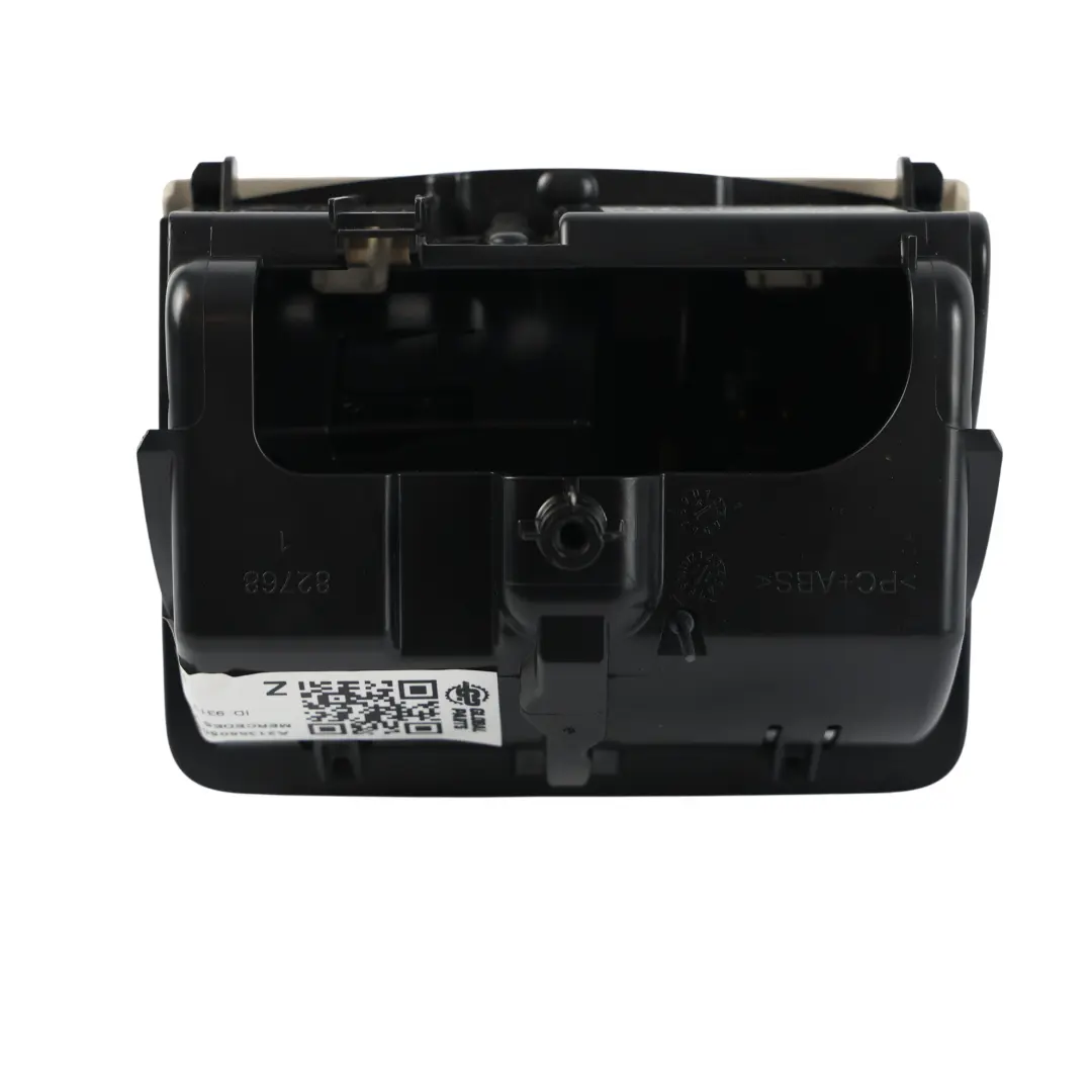 Consola Central Cenicero Inserto Trasero Enchufe Beige para Mercedes W213 con número de pieza A2136805001 Mercedes W213 Consola Central Cenicero Inserto Trasero Enchufe Beige - SKU A2136805001-1 - Número de pieza A2136805001