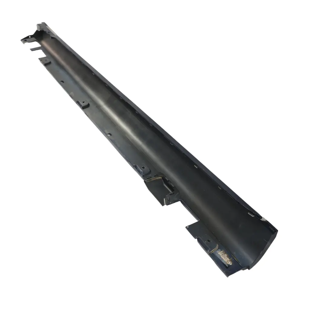 Cache-Seuil De Porte Latéral Droit Bleu Cavansite Métallisé - 890 pour Mercedes W213 à propos du numéro de pièce A2136985200 Mercedes W213 Cache-Seuil De Porte Latéral Droit Bleu Cavansite Métallisé - 890 - SKU A2136985200-CVB - Numéro de pièce A2136985200