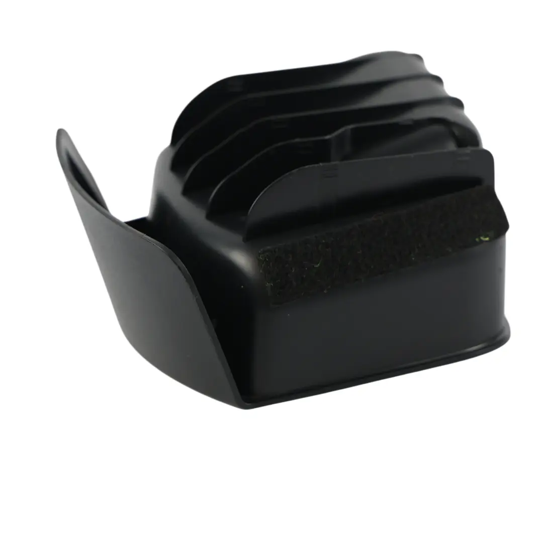 Pannello Vano Portaoggetti Portiera Anteriore Sinistra A2137277000 per Mercedes W213 con numero di parte A2137276700 Mercedes W213 Pannello Vano Portaoggetti Portiera Anteriore Sinistra A2137277000 - SKU A2137276700 - Numero di parte A2137276700