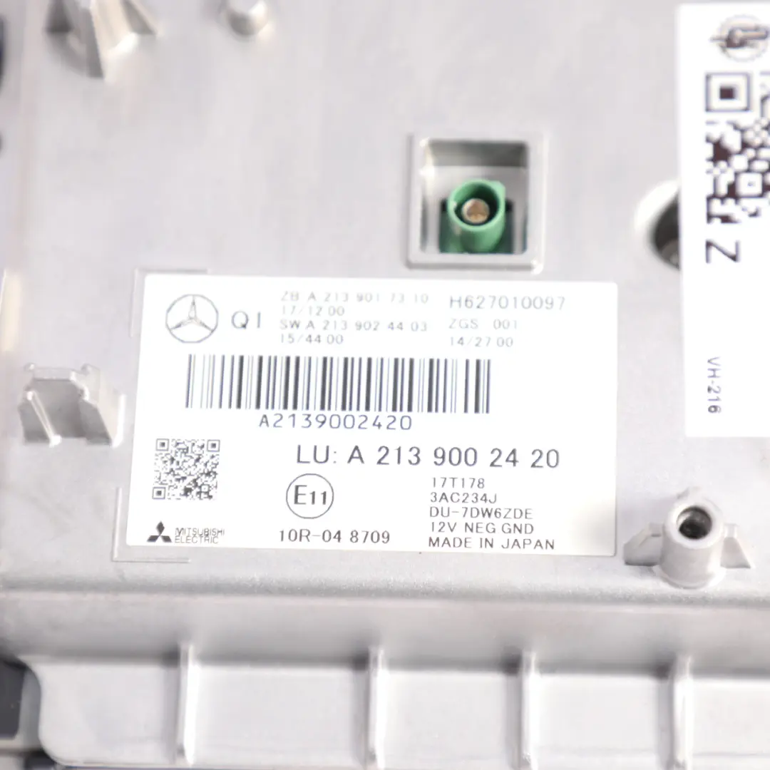Central Display Screen Multimedia Navigation Radio to Mercedes W213 with Part number A2139002420 Mercedes W213 Central Display Screen Multimedia Navigation Radio - SKU A2139002420 - Part number A2139002420