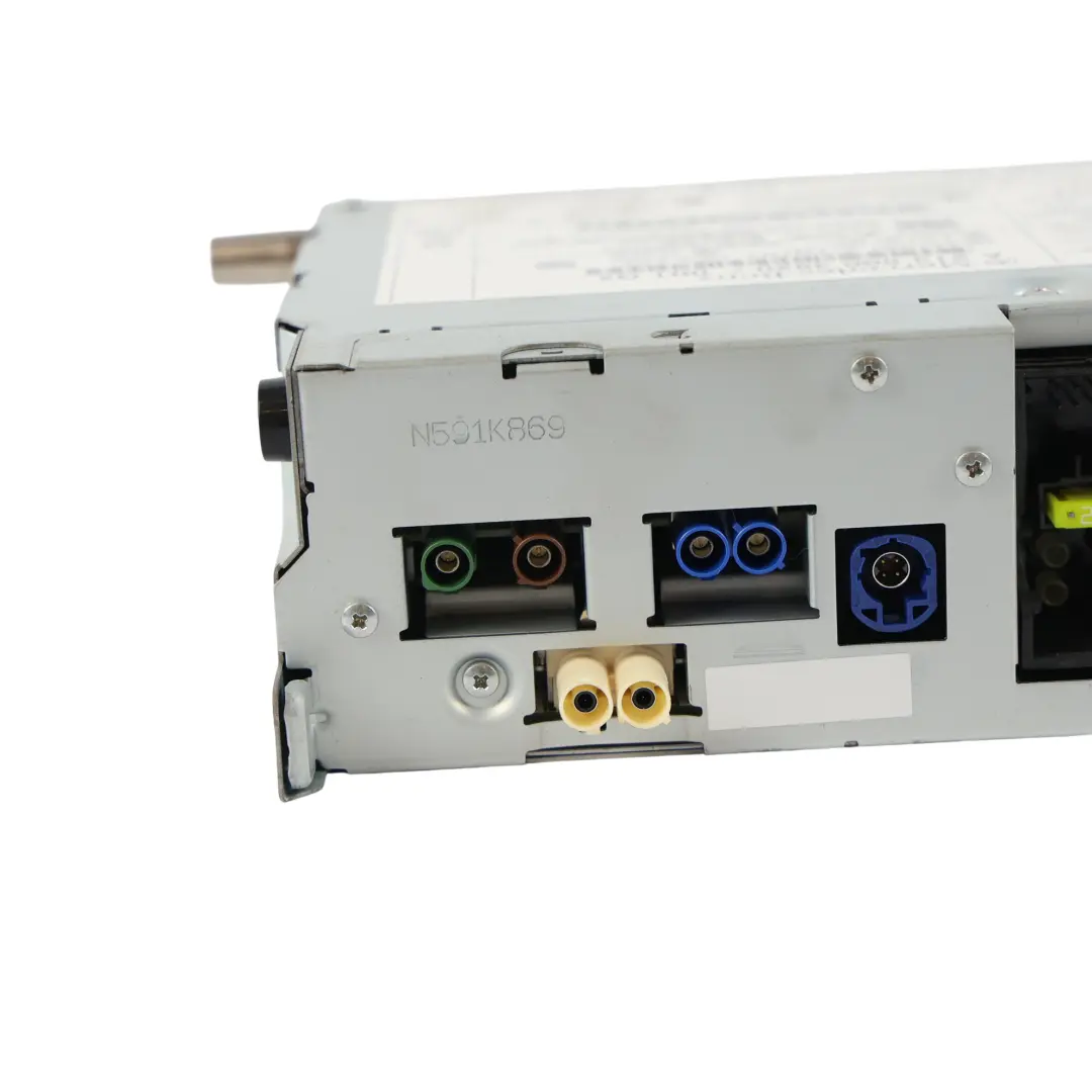 Autoradio Stereo Navigatore Centralina Controllo per Mercedes W213 C238 con numero di parte A2139003920 Mercedes W213 C238 Autoradio Stereo Navigatore Centralina Controllo - SKU A2139003920 - Numero di parte A2139003920