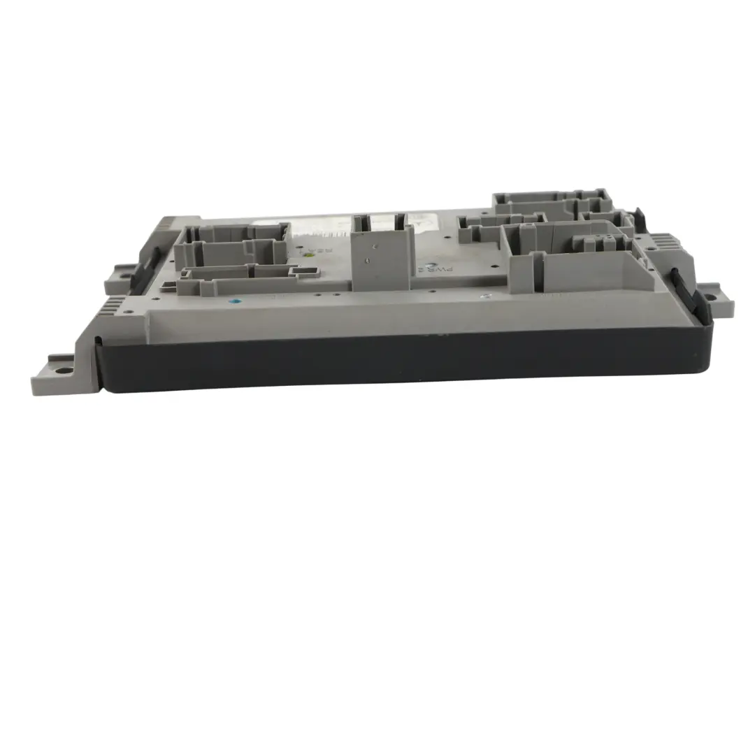 Module SAM Unité Commande Confort Carrosserie Arrière pour Mercedes W213 à propos du numéro de pièce A2139005220 Mercedes W213 Module SAM Unité Commande Confort Carrosserie Arrière - SKU A2139005220 - Numéro de pièce A2139005220