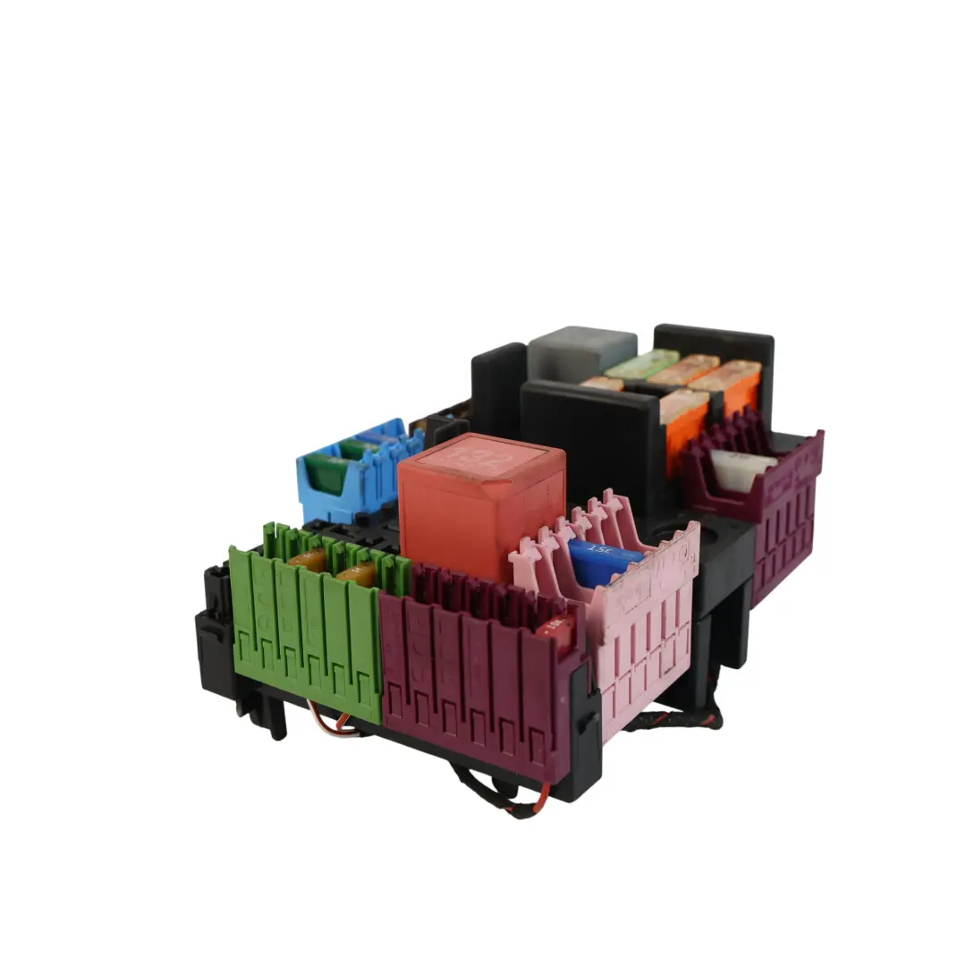 Mercedes W205 W213 Caja De Fusibles Trasera SAM Módulo Unidad - SKU A2139068701-2 - Número de pieza A2139068701