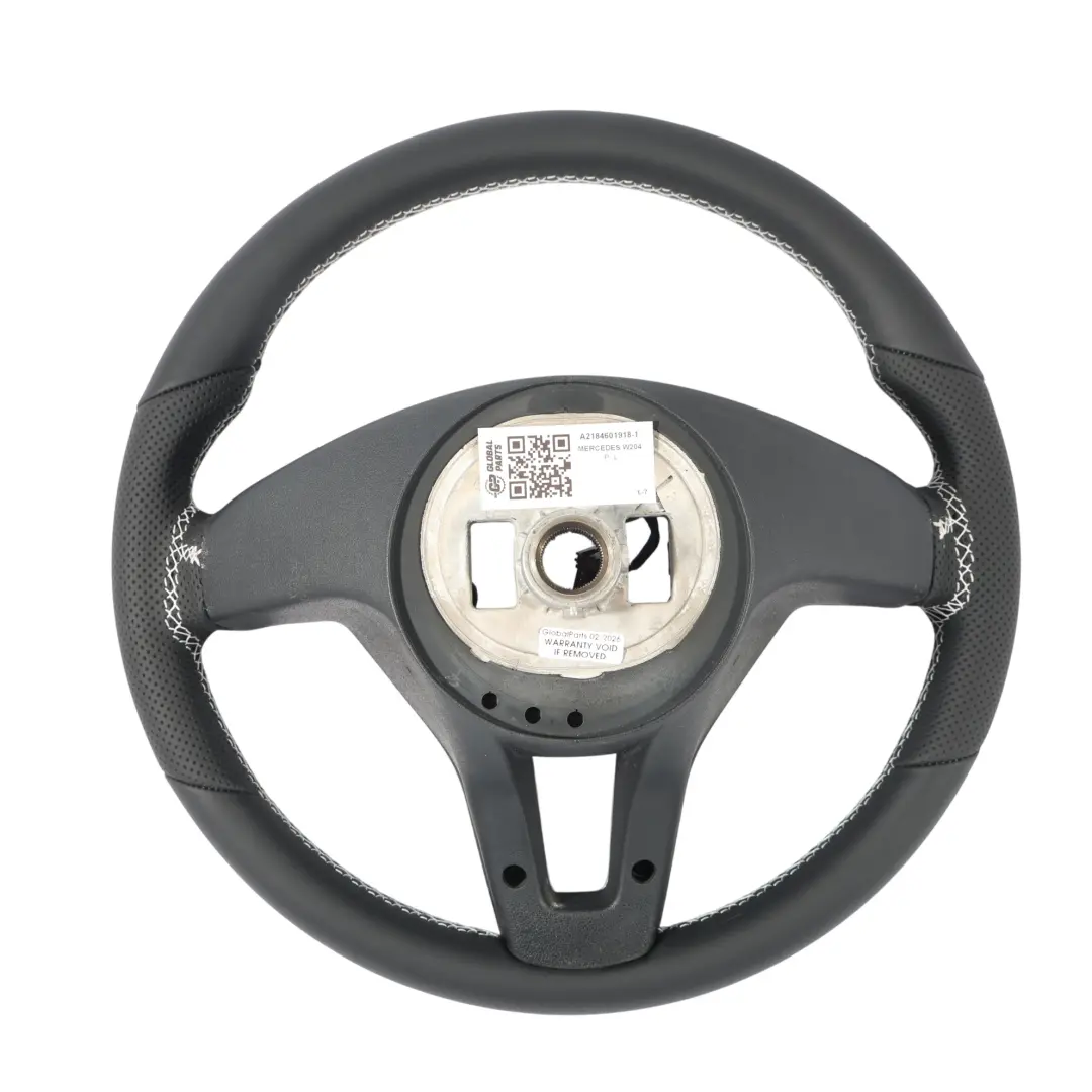 NUOVO Pelle nera con filetti bianchi per Volante Mercedes W176 W204 W246 con numero di parte A2184601918 Volante Mercedes W176 W204 W246 NUOVO Pelle nera con filetti bianchi - SKU A2184601918-1 - Numero di parte A2184601918