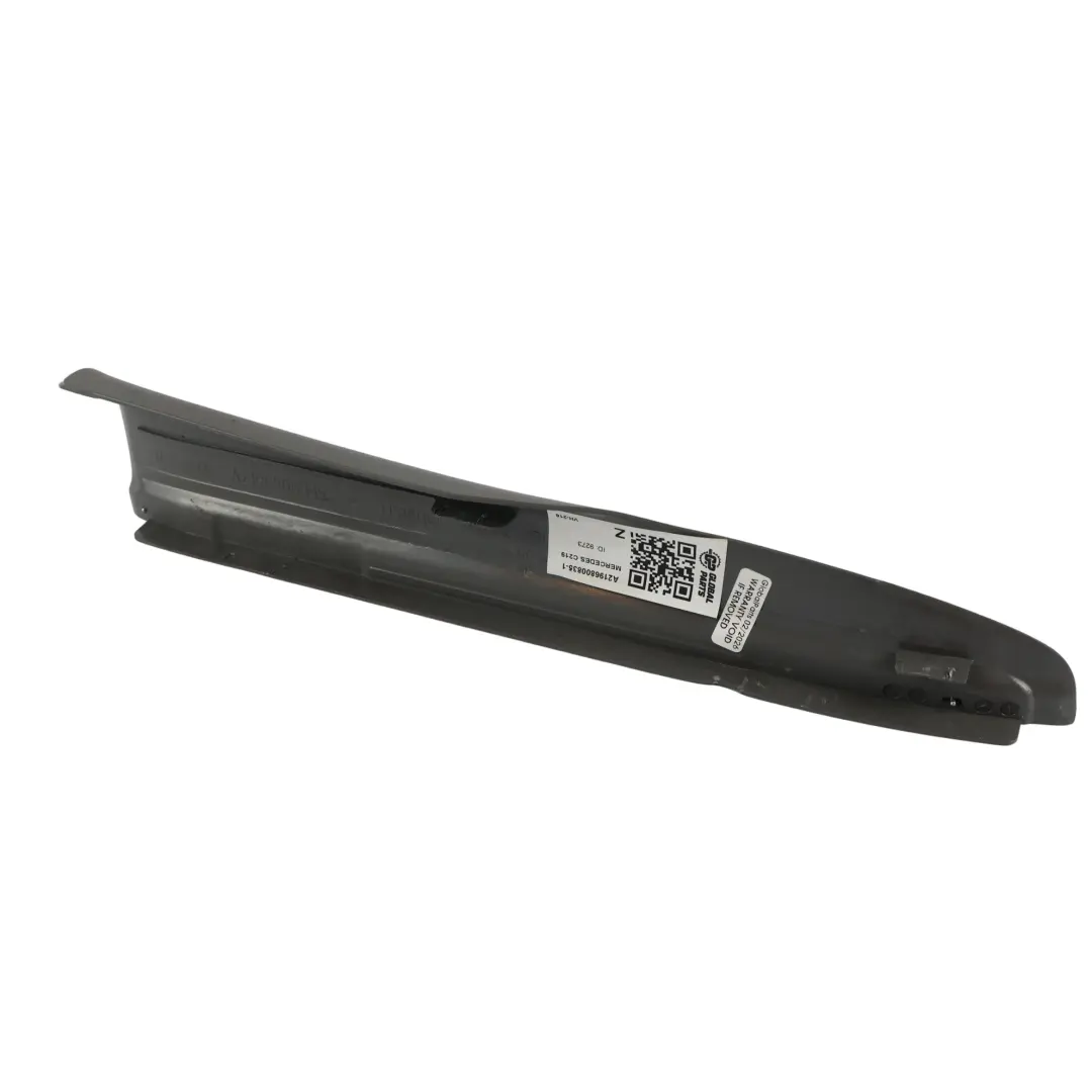 Osłona Listwa Progowa Progu Tylna Tył Prawa do Mercedes C219 o numerze A2196800835 Mercedes C219 Osłona Listwa Progowa Progu Tylna Tył Prawa - SKU A2196800835-1 - Numer Części A2196800835