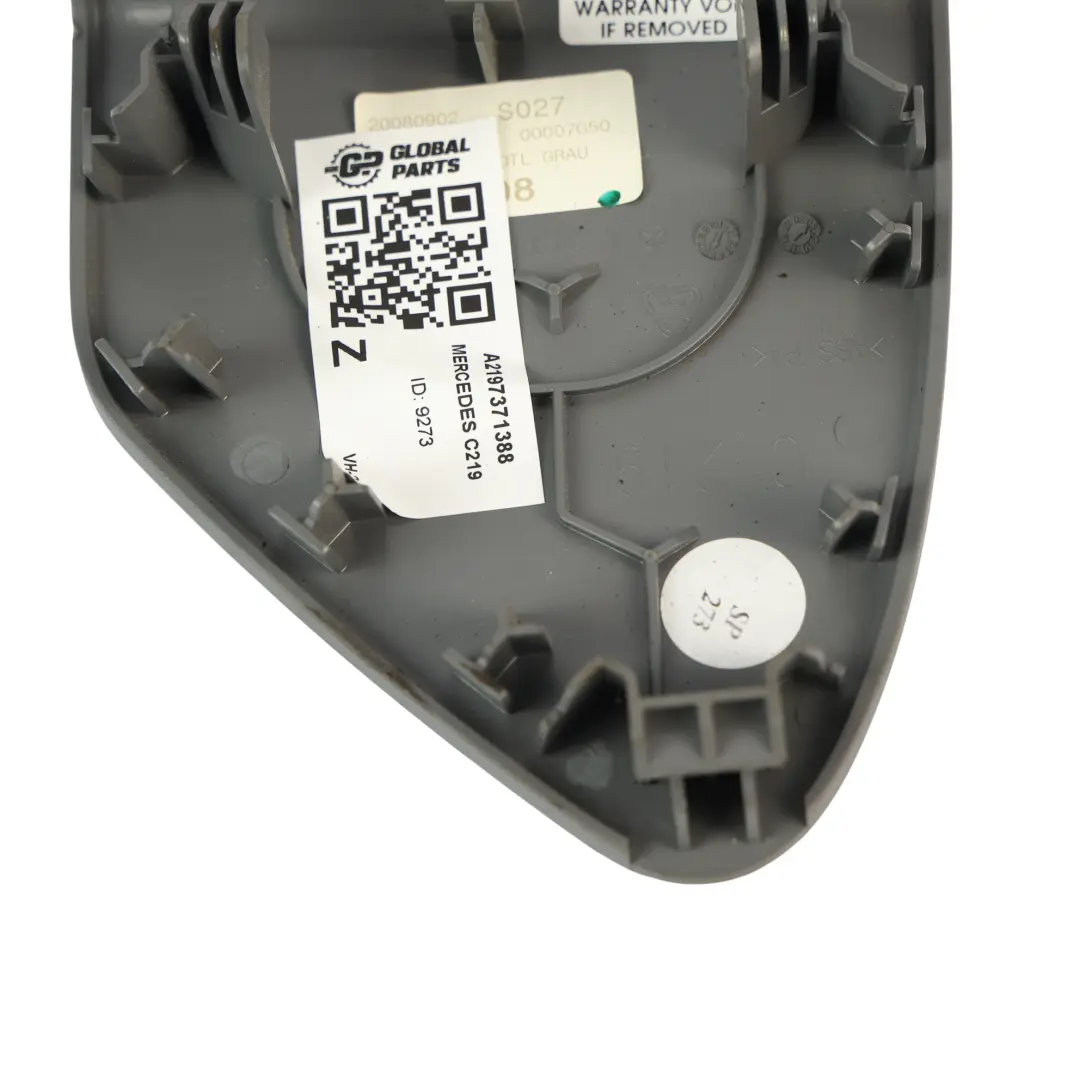 Porta Coperchio Altoparlante Posteriore Sinistro per Mercedes C219 con numero di parte A2197371388 Mercedes C219 Porta Coperchio Altoparlante Posteriore Sinistro - SKU A2197371388 - Numero di parte A2197371388
