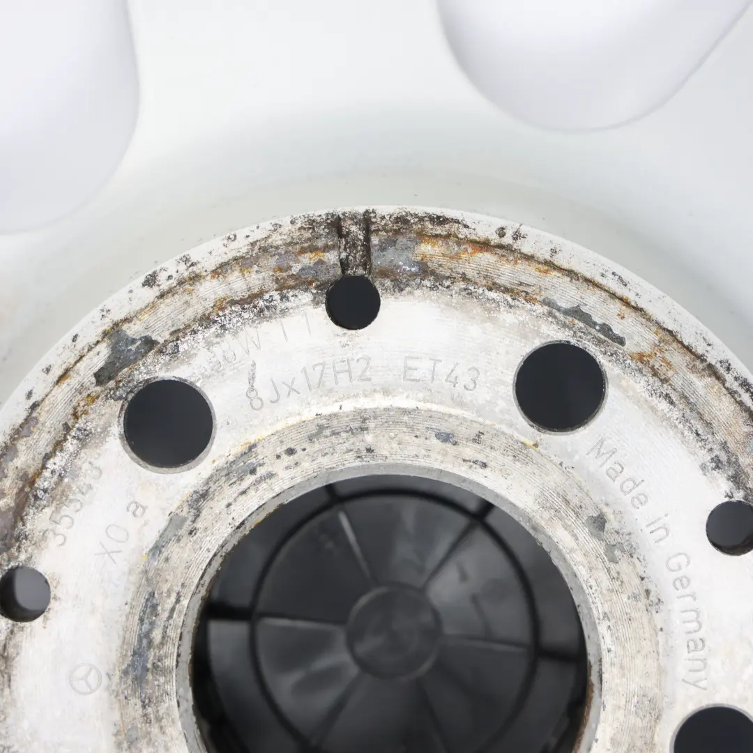 W216 W221 Silver Alloy Wheel Rim 17" 8J ET:43 to Mercedes with Part number A2214010202 Mercedes W216 W221 Silver Alloy Wheel Rim 17" 8J ET:43 - SKU A2214010202-2 - Part number A2214010202