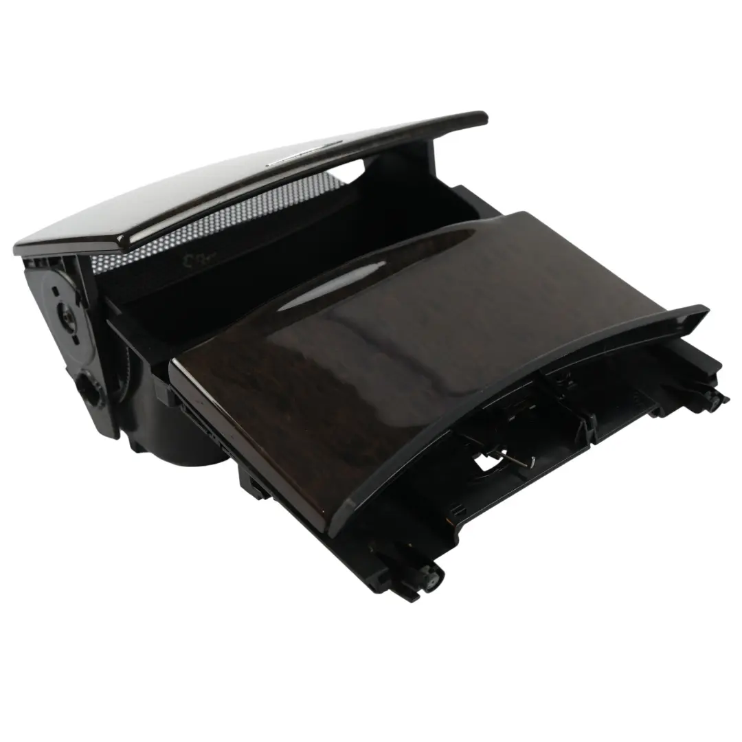 Ablage Aschenbecher Mittelkonsole 12V Steckdose für Mercedes W221 mit Teilenummer A2216800210 Mercedes W221 Ablage Aschenbecher Mittelkonsole 12V Steckdose - SKU A2216800210 - Teilenummer A2216800210