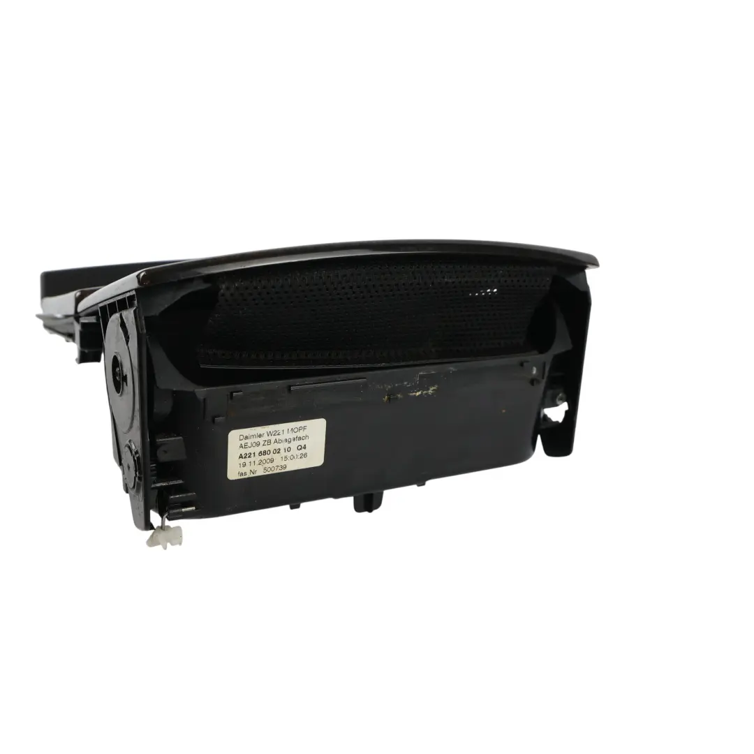 Mercedes W221 Cendrier de rangement Console centrale Prise 12V - SKU A2216800210 - Numéro de pièce A2216800210