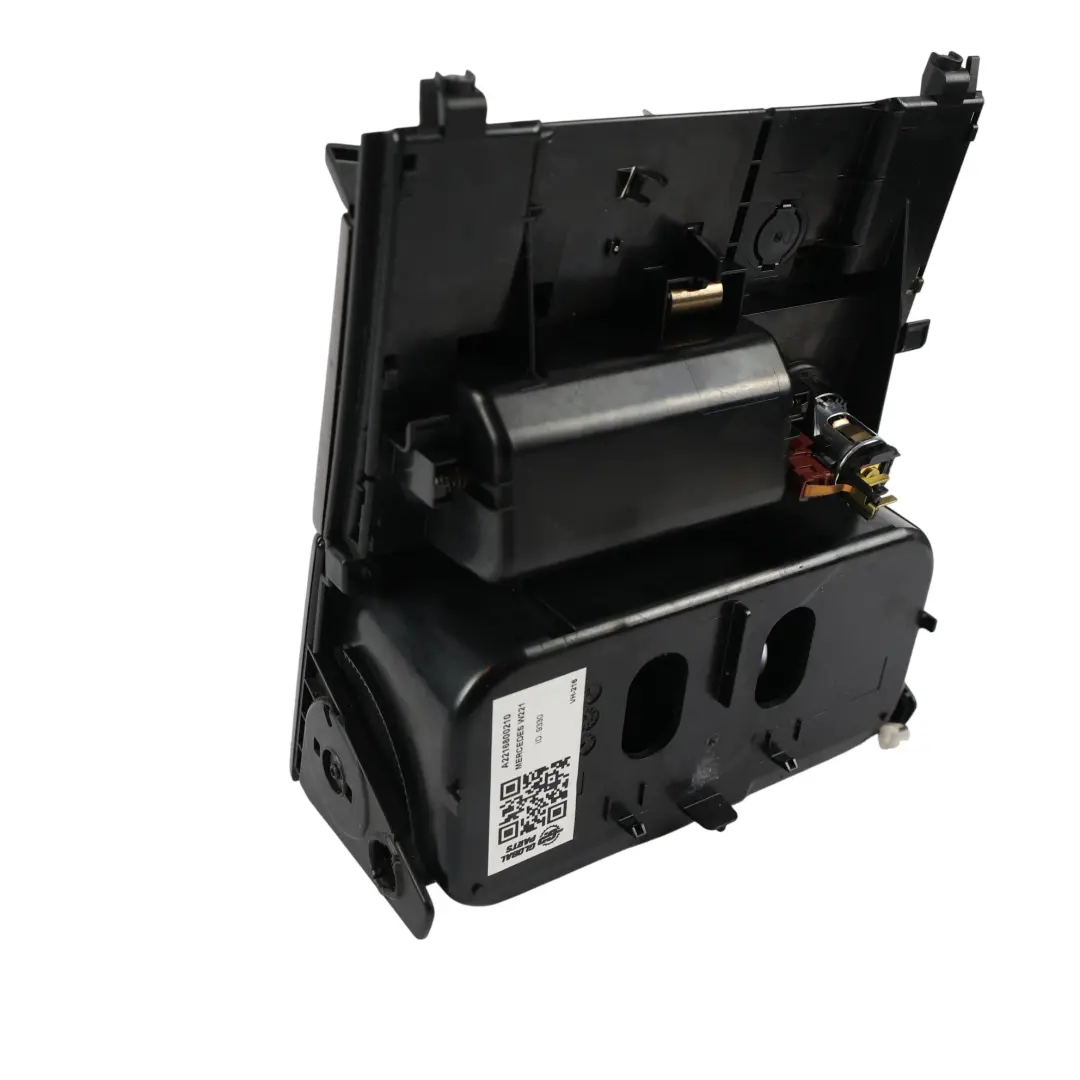 Mercedes W221 Portacenere Console Centrale Presa Accendino 12V - SKU A2216800210 - Numero di parte A2216800210