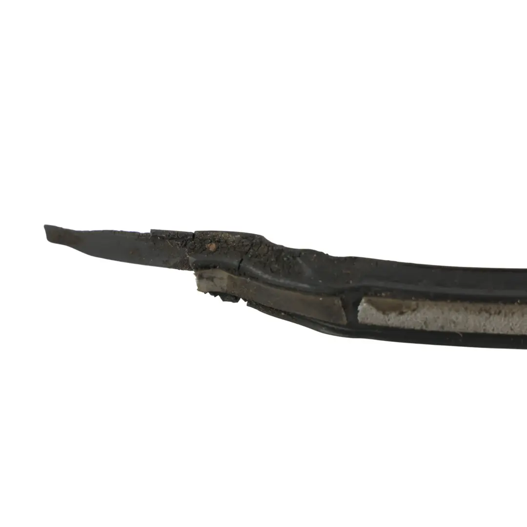 Porta Guarnizione Gomma Telaio Anteriore Sinistro per Mercedes W221 con numero di parte A2217201178 Mercedes W221 Porta Guarnizione Gomma Telaio Anteriore Sinistro - SKU A2217201178 - Numero di parte A2217201178