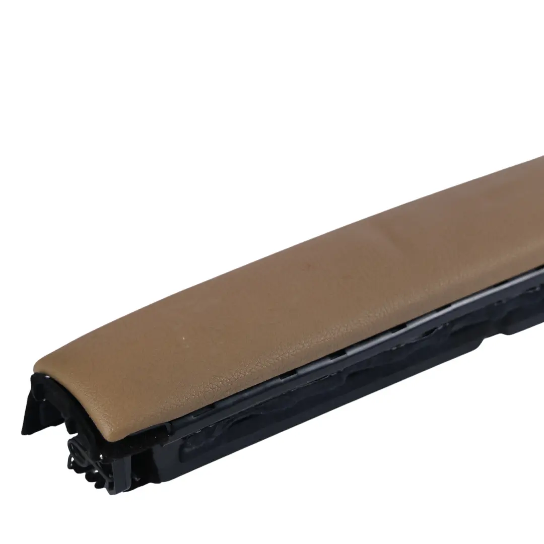 Accoudoir Porte Avant Gauche Panneau Cuir Paysage pour Mercedes W221 à propos du numéro de pièce A2217201195 Mercedes W221 Accoudoir Porte Avant Gauche Panneau Cuir Paysage - SKU A2217201195-1 - Numéro de pièce A2217201195