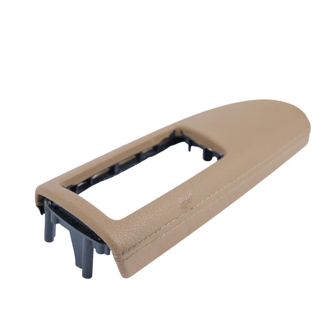 Couvercle Commutateur Carte Porte Arrière Gauche pour Mercedes W221 à propos du numéro de pièce A2217300589 Mercedes W221 Couvercle Commutateur Carte Porte Arrière Gauche - SKU A2217300589-2 - Numéro de pièce A2217300589