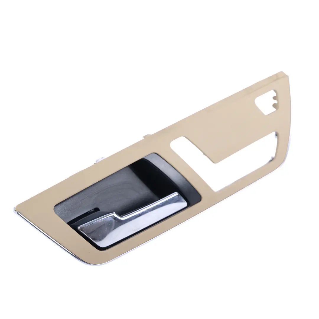 Garniture Intérieure Poignée Porte Arrière Gauche pour Mercedes W221 à propos du numéro de pièce A2217304748 Mercedes W221 Garniture Intérieure Poignée Porte Arrière Gauche - SKU A2217304748-1 - Numéro de pièce A2217304748