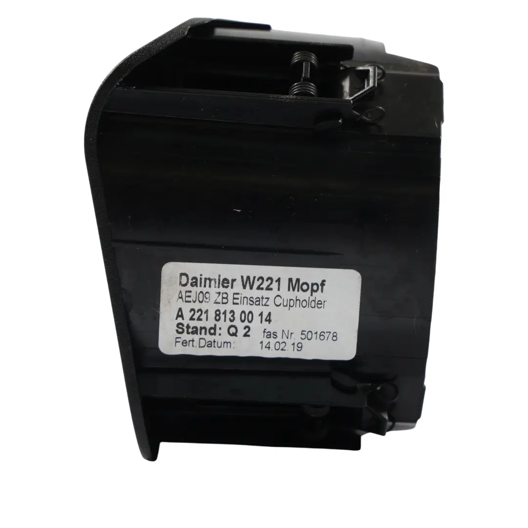 Konsola Środkowa Uchwyt Kubek Napoje Cupholder do Mercedes W221 o numerze A2218130014 Mercedes W221 Konsola Środkowa Uchwyt Kubek Napoje Cupholder - SKU A2218130014 - Numer Części A2218130014