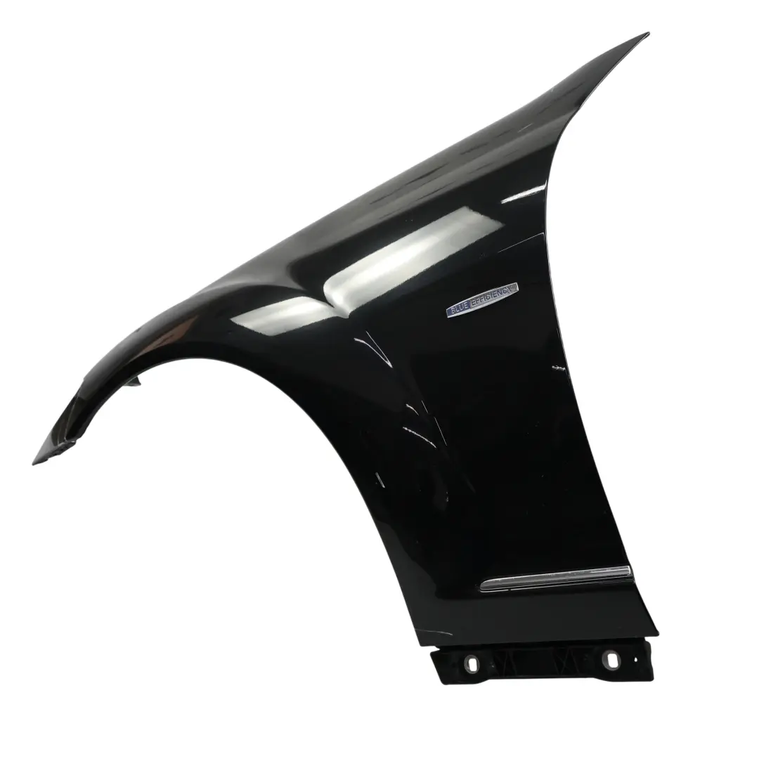 Seitenwand Kotflügel Vorne Links Obsidian Schwarz - 197 für Mercedes W221 mit Teilenummer A2218800118 Mercedes W221 Seitenwand Kotflügel Vorne Links Obsidian Schwarz - 197 - SKU A2218800118-OB - Teilenummer A2218800118