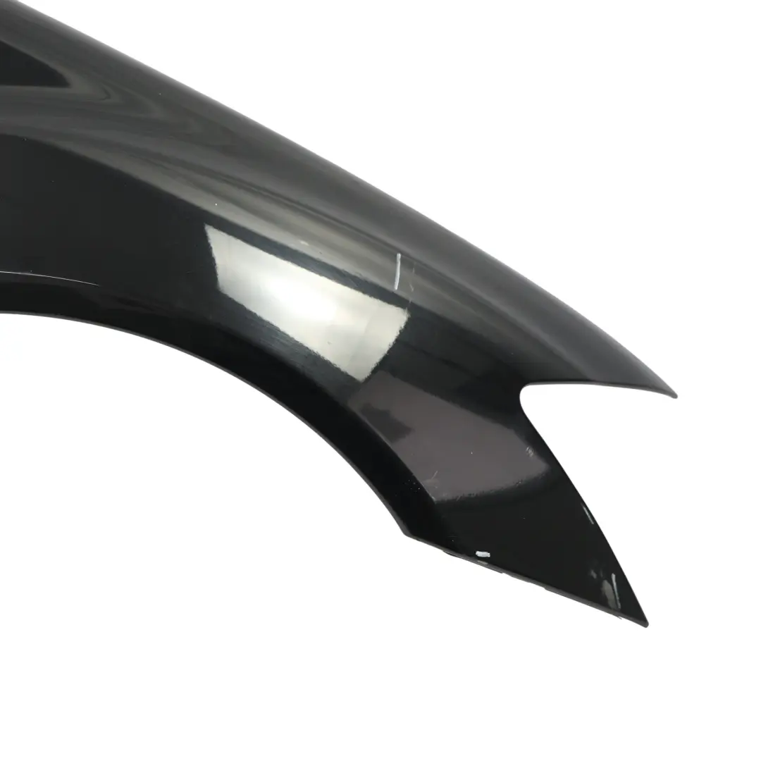 Błotnik Prawy Przedni Obsidian Black Czarny - 197 do Mercedes W221 o numerze A2218800218 Mercedes W221 Błotnik Prawy Przedni Obsidian Black Czarny - 197 - SKU A2218800218-OB1 - Numer Części A2218800218