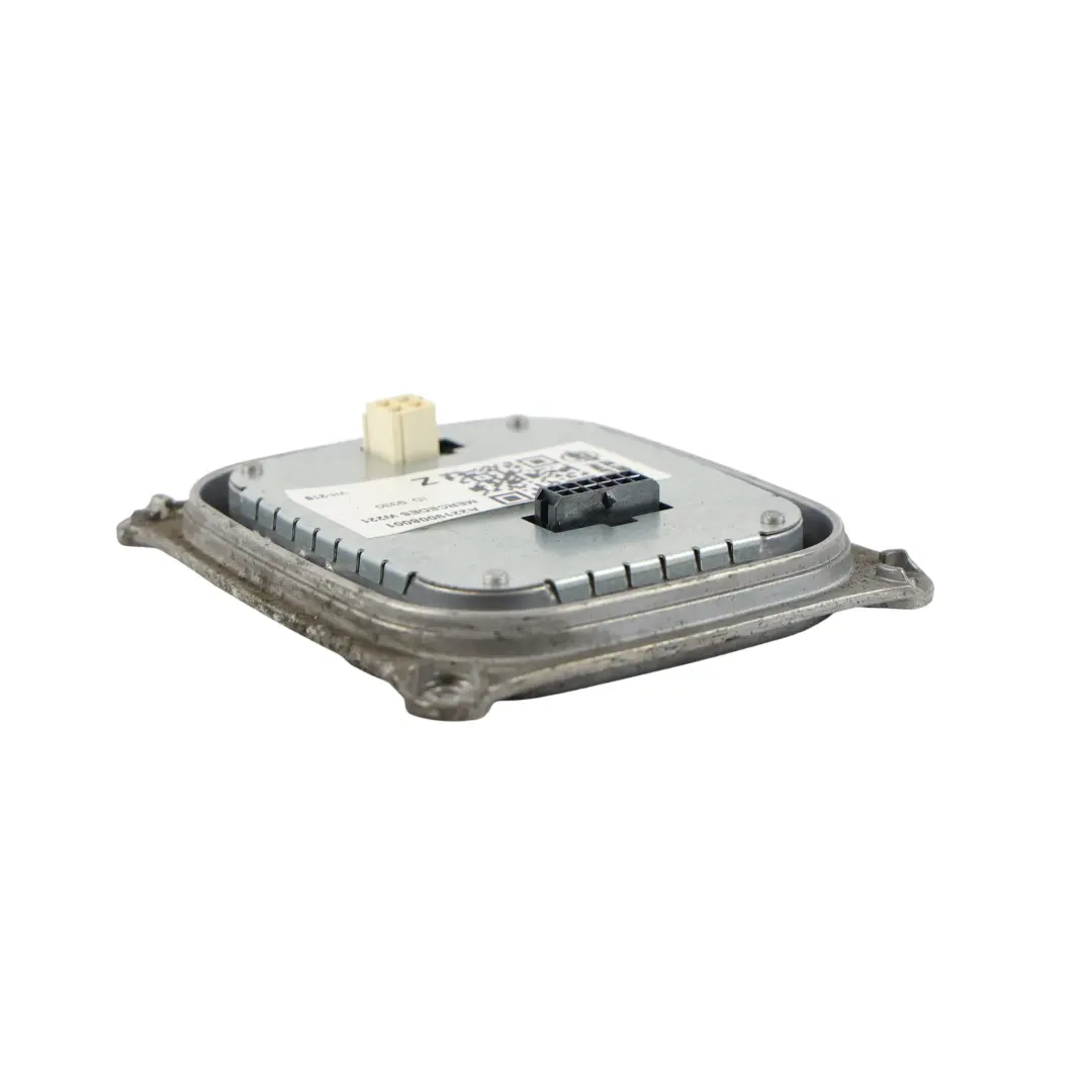 Module Ballast Phare Xenon Gauche Droite pour Mercedes C216 W221 à propos du numéro de pièce A2219008001 Mercedes C216 W221 Module Ballast Phare Xenon Gauche Droite - SKU A2219008001 - Numéro de pièce A2219008001