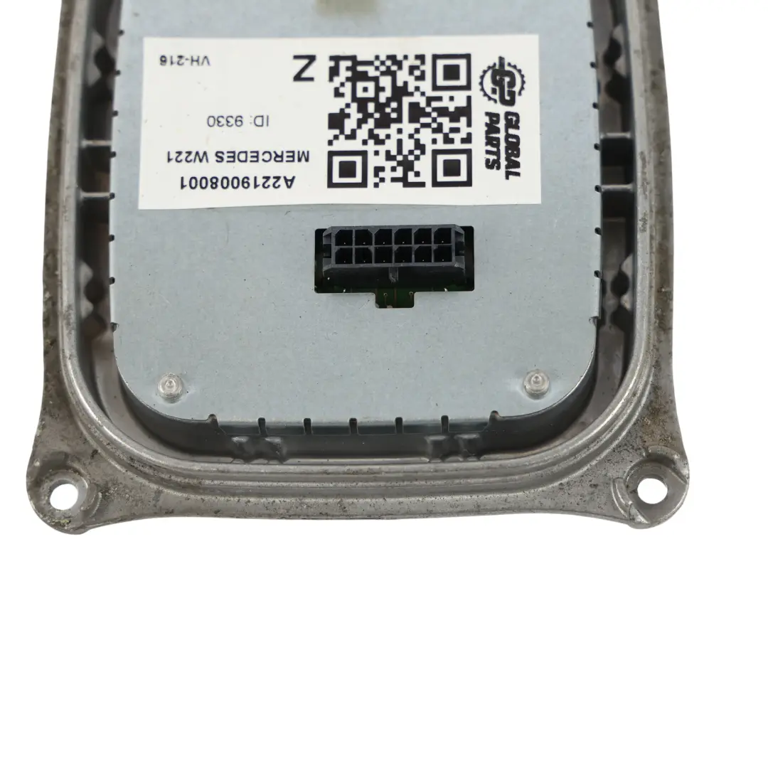 Modulo Ballast Faro Xenon Sinistro Destro per Mercedes C216 W221 con numero di parte A2219008001 Mercedes C216 W221 Modulo Ballast Faro Xenon Sinistro Destro - SKU A2219008001 - Numero di parte A2219008001