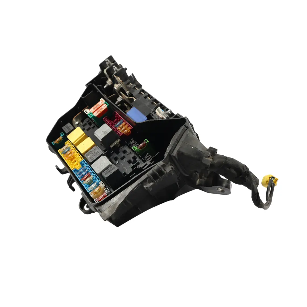 W117 W156 W176 W242 W246 Elektrische Sicherung Relaisbox für Mercedes mit Teilenummer A2465403803 Mercedes W117 W156 W176 W242 W246 Elektrische Sicherung Relaisbox - SKU A2465403803-1 - Teilenummer A2465403803