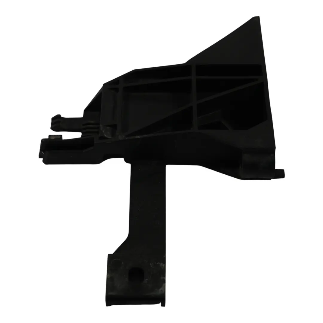 Mercedes W176 Soporte Radiador Parachoques Delantero Izquierdo - SKU A2466210134 - Número de pieza A2466210134