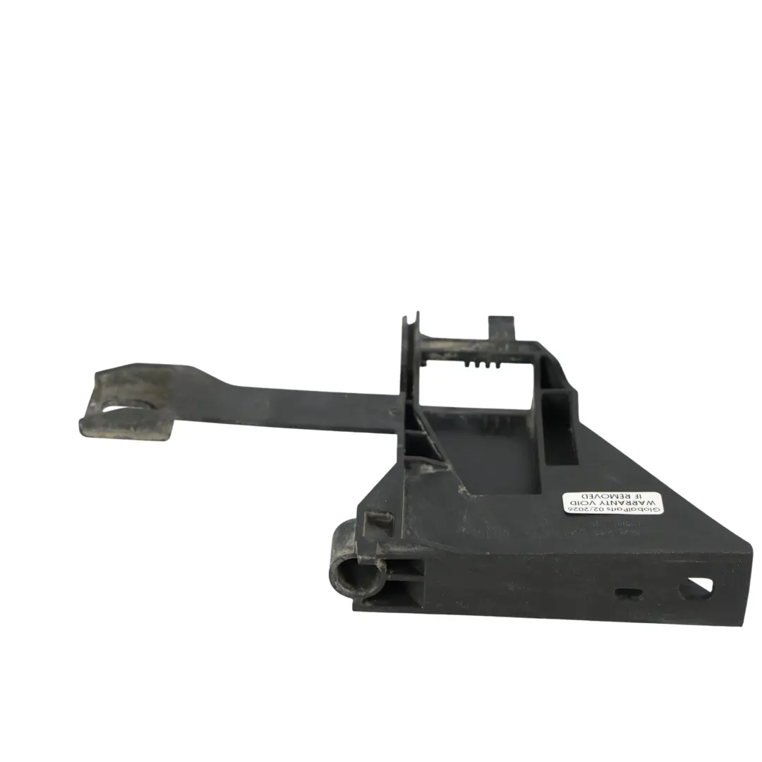 Supporto Paraurti Staffa Radiatore Anteriore Destra per Mercedes W176 con numero di parte A2466210234 Mercedes W176 Supporto Paraurti Staffa Radiatore Anteriore Destra - SKU A2466210234 - Numero di parte A2466210234