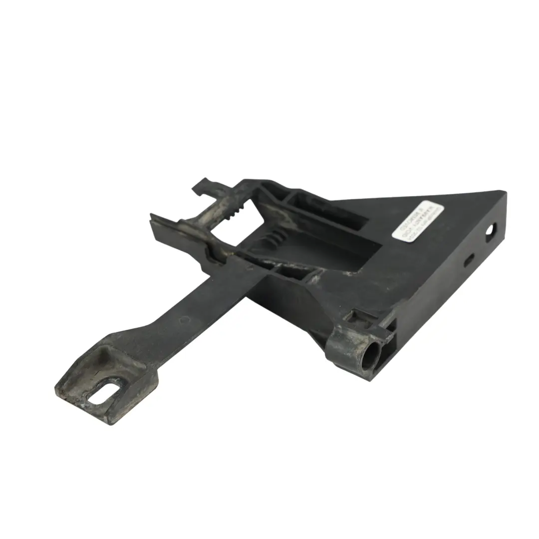 Supporto Paraurti Staffa Radiatore Anteriore Destra per Mercedes W176 con numero di parte A2466210234 Mercedes W176 Supporto Paraurti Staffa Radiatore Anteriore Destra - SKU A2466210234 - Numero di parte A2466210234