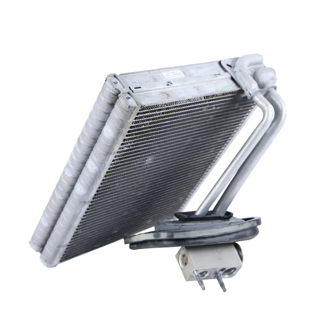 Condizionata Riscaldatore Matrix Evaporatore per Mercedes W176 W246 Aria con numero di parte A2468300161 Mercedes W176 W246 Aria Condizionata Riscaldatore Matrix Evaporatore - SKU A2468300161-1 - Numero di parte A2468300161