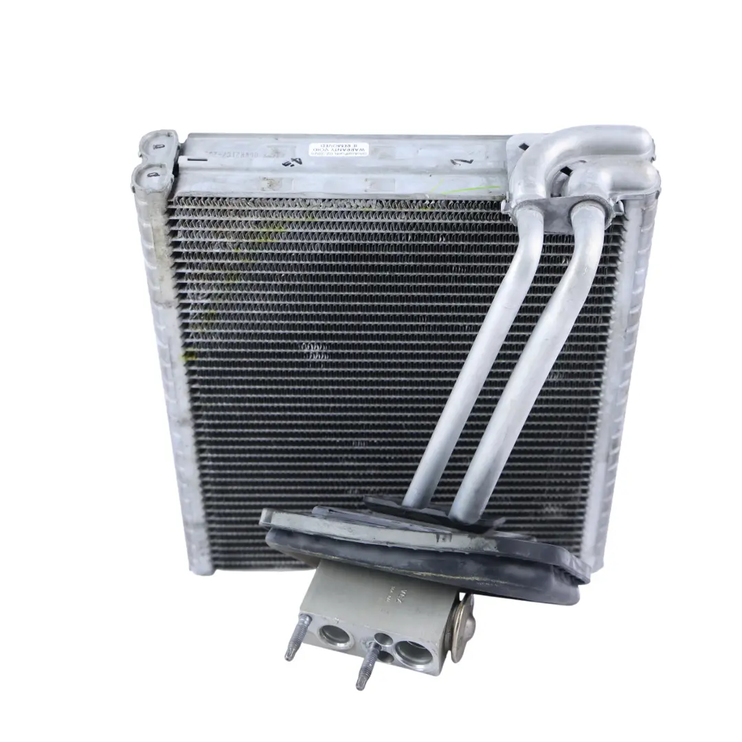 Évaporateur De Matrice Chauffage Climatisation pour Mercedes W176 W246 à propos du numéro de pièce A2468300161 Mercedes W176 W246 Évaporateur De Matrice Chauffage Climatisation - SKU A2468300161-1 - Numéro de pièce A2468300161