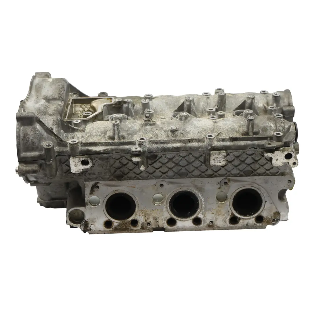 272942 Cylinder Head Left R2720162401 to Mercedes R171 SLK 280 Petrol with Part number A2720100901 Mercedes R171 SLK 280 Petrol 272942 Cylinder Head Left R2720162401 - SKU A2720100901 - Part number A2720100901