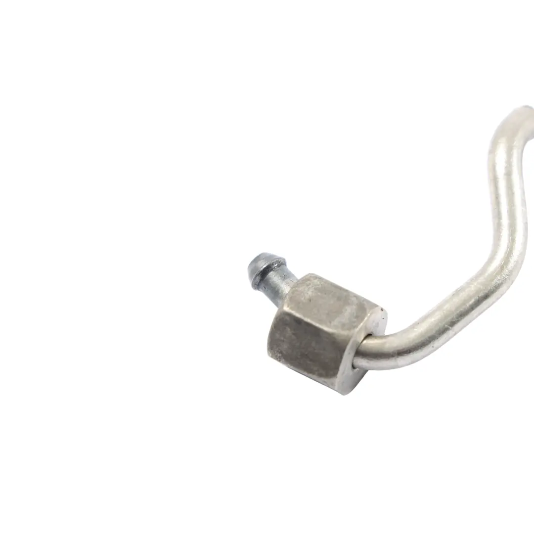 M272 Tubo Linea Iniezione Carburante Motore per Mercedes W212 con numero di parte A2720700235 Mercedes W212 M272 Tubo Linea Iniezione Carburante Motore - SKU A2720700235 - Numero di parte A2720700235