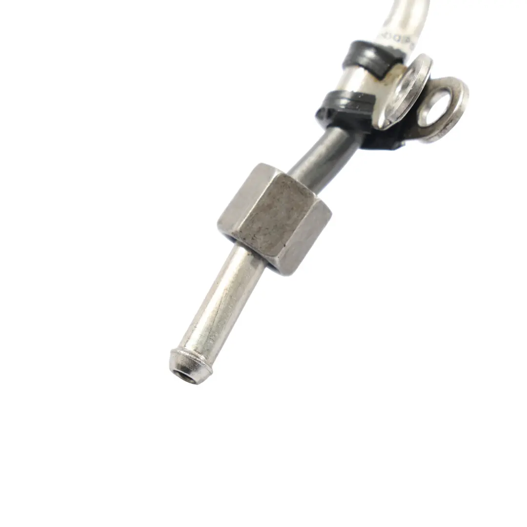 M272 Tuyau Conduite Injection Carburant Moteur pour Mercedes W212 à propos du numéro de pièce A2720700435 Mercedes W212 M272 Tuyau Conduite Injection Carburant Moteur - SKU A2720700435 - Numéro de pièce A2720700435