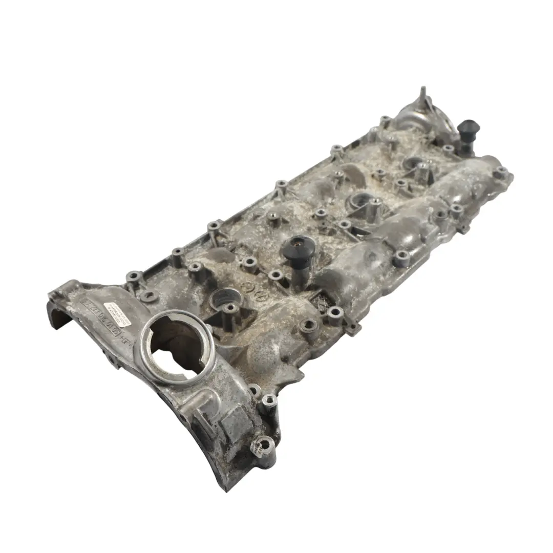 Coperchio Superiore Testata Destro M273 V8 A2730160105 per Mercedes W164 W212 W221 con numero di parte A2730104920 Mercedes W164 W212 W221 Coperchio Superiore Testata Destro M273 V8 A2730160105 - SKU A2730104920-1 - Numero di parte A2730104920