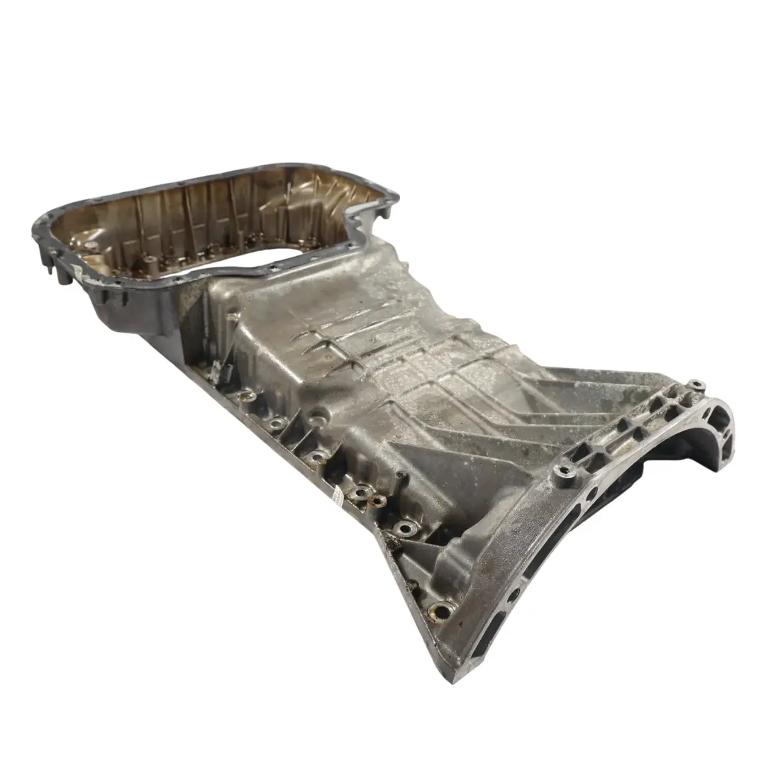 Mercedes W211 W212 W221 Carter Huile Moteur Partie Supérieure M273 R2730140602 - SKU A2730142202 - Numéro de pièce A2730142202