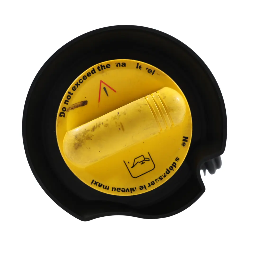 Smart A453 Cuello Llenado Aceite Motor M281 Con Tapa 152599903R - SKU A2811800070 - Número de pieza A2811800070