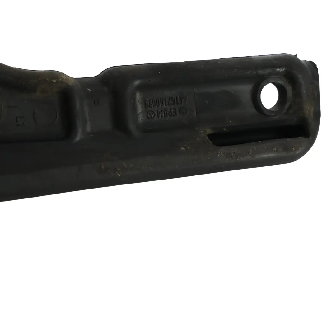 Junta Goma Umbral Puerta Delantero Izquierdo para Mercedes con número de pieza A4147100098 Mercedes Junta Goma Umbral Puerta Delantero Izquierdo - SKU A4147100098 - Número de pieza A4147100098