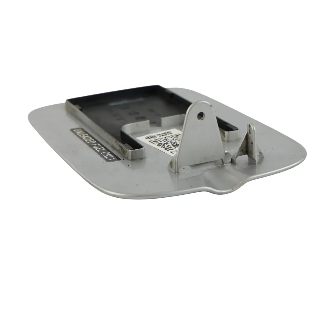 Tankdeckel Klappe Brilliant Silber Metallic 9744 für Mercedes Vaneo 414 mit Teilenummer A4147570206 Mercedes Vaneo 414 Tankdeckel Klappe Brilliant Silber Metallic 9744 - SKU A4147570206-BRS - Teilenummer A4147570206