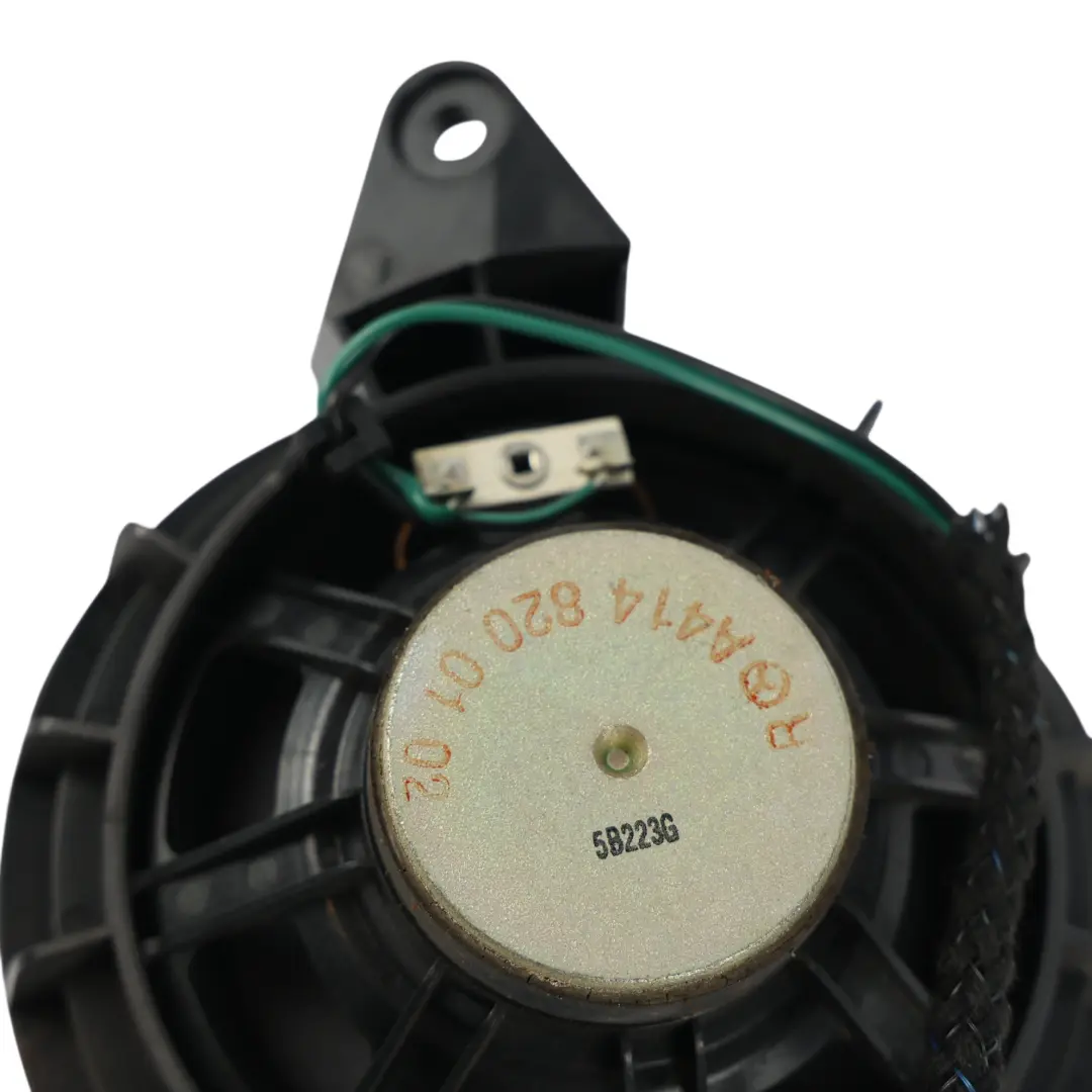 W414 Rear Speaker Right O/S to Mercedes Vaneo with Part number A4148200102 Mercedes Vaneo W414 Rear Speaker Right O/S - SKU A4148200102 - Part number A4148200102