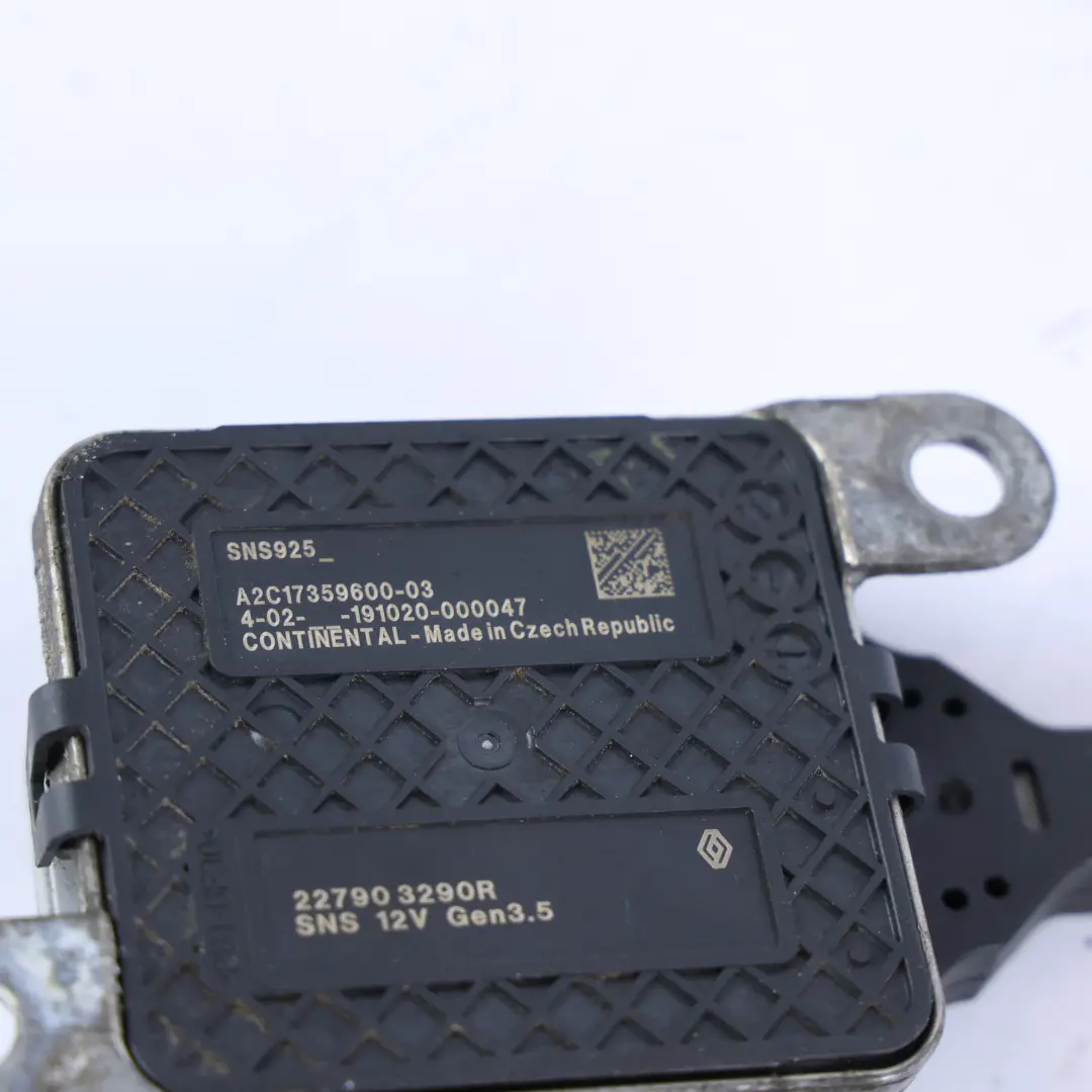 Nox Sensor 1.5 Diesel OM608 227903290R für Mercedes Citan W415 109 CDI mit Teilenummer A4159057900 Mercedes Citan W415 109 CDI Nox Sensor 1.5 Diesel OM608 227903290R - SKU A4159057900 - Teilenummer A4159057900